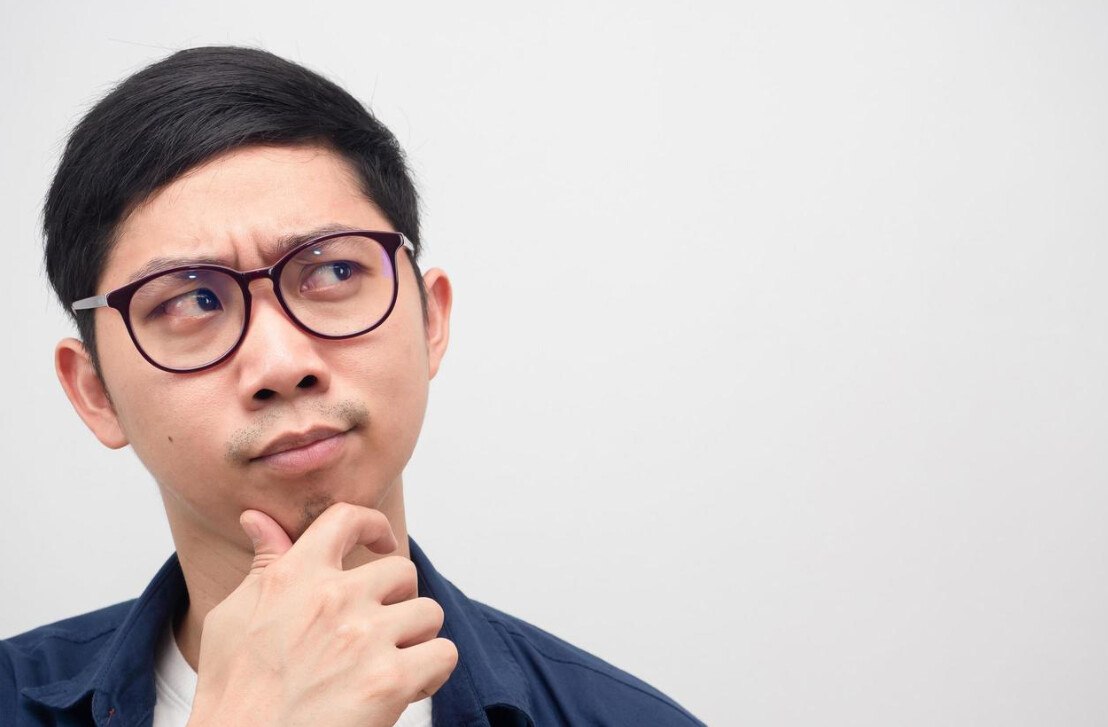 questions patient should ask eye surgery doctor